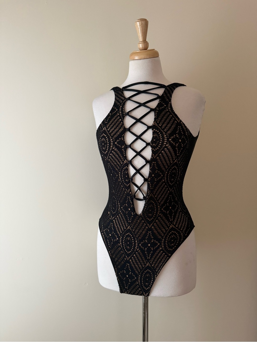 Beach Bunny Black Crochet Lace-Up One Piece Swimsuit | XS (or S)